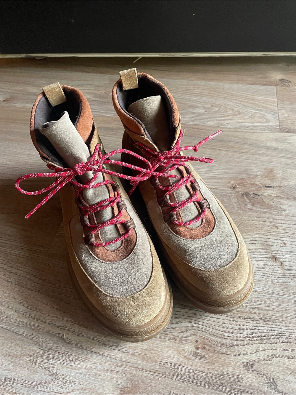Naguisa Suede Boots